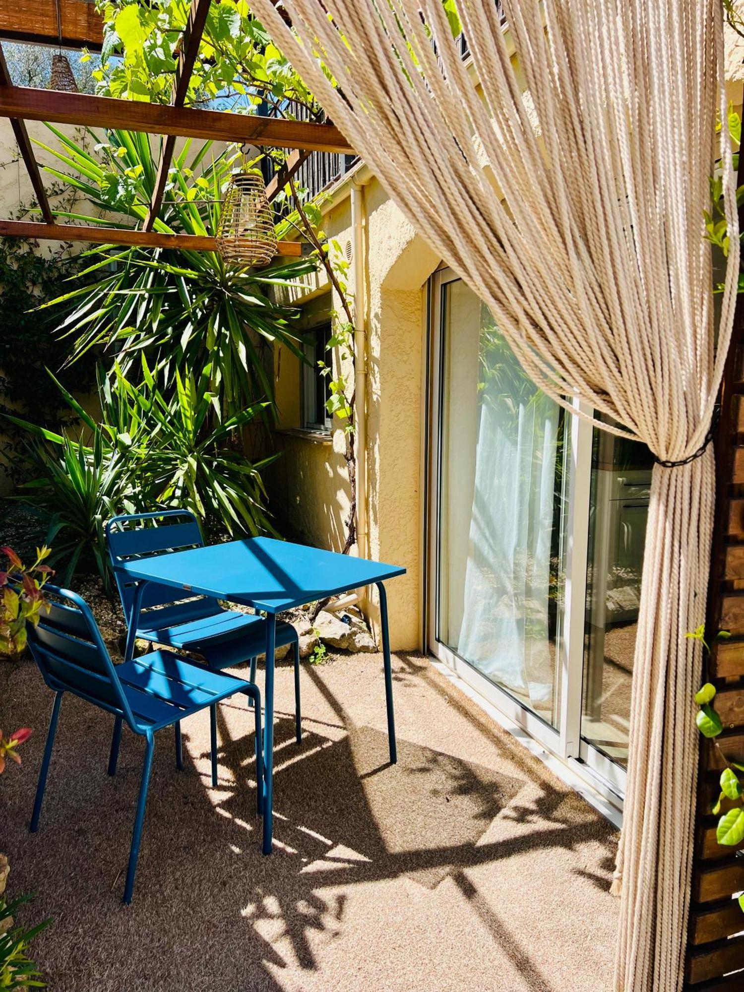 Studio With Private Car Park And Air Con Valbonne Dış mekan fotoğraf